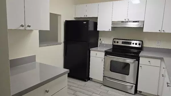 Coral Springs, FL 33065,2810 Riverside Dr #202