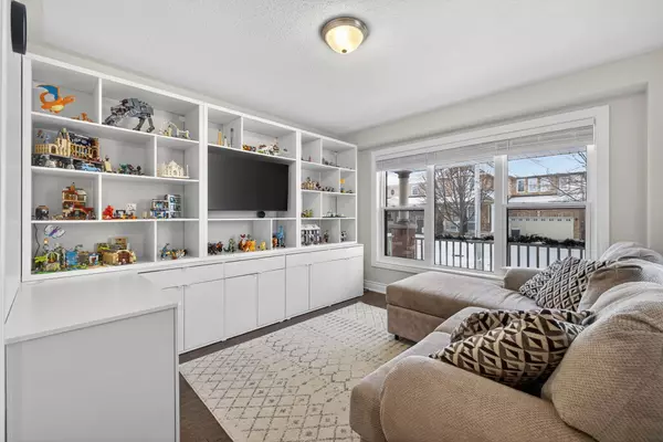 New Tecumseth, ON L9R 0C8,25 Kidd CRES