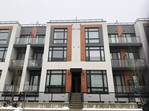 2 Steckley House LN #924, Richmond Hill, ON L4S 0N4