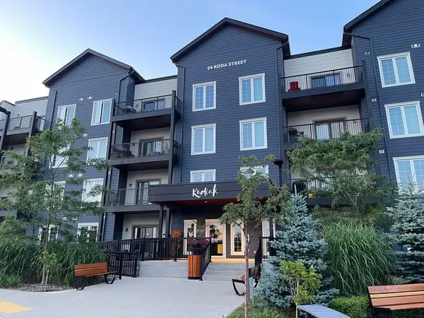 54 Koda ST #413, Barrie, ON L9J 0J6