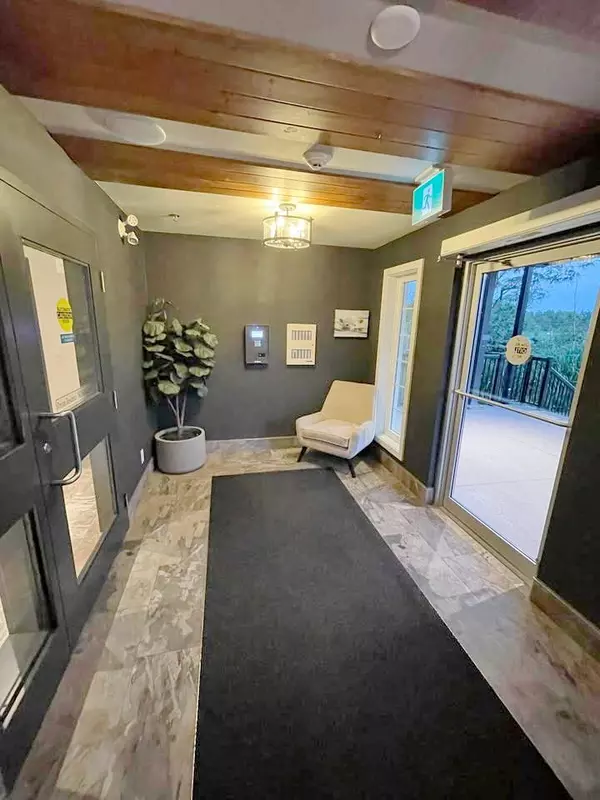 Barrie, ON L9J 0J6,54 Koda ST #413