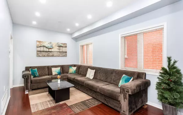 Brampton, ON L6Y 5R3,70 Grover RD