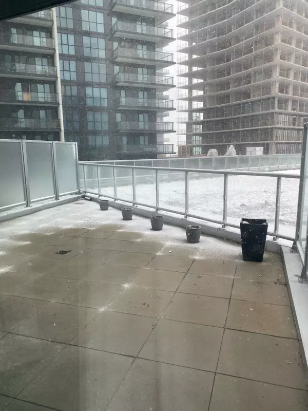 Toronto W06, ON M8V 0A3,80 MARINE PARADE DR #507