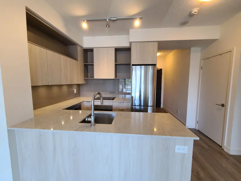 200 Sackville ST #505, Toronto C08, ON M5A 0C4