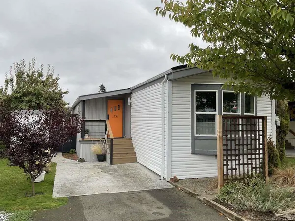 129 Meridian Way #19, Parksville, BC V9P 1L3