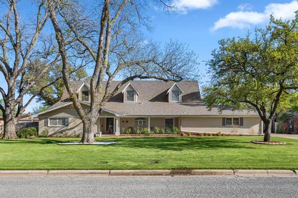 2623 Amherst Drive,  Wichita Falls,  TX 76308