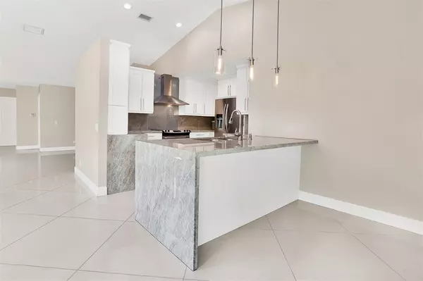 Weston, FL 33331,4345 Pine Ridge Ct