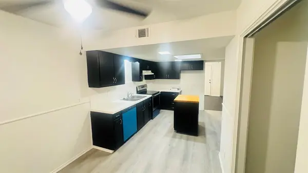 604 Towne House Lane, Richardson, TX 75081