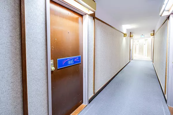 Toronto E07, ON M1V 4X7,150 Alton Towers CIR #405