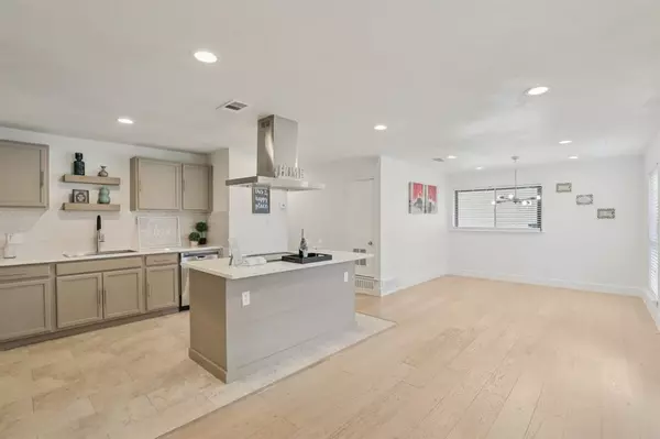 Dallas, TX 75217,6257 Fenway Street