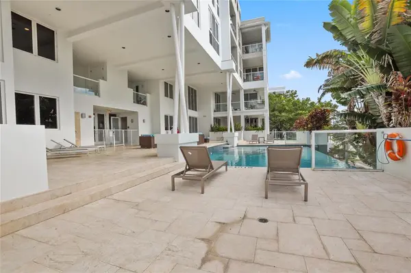 Deerfield Beach, FL 33441,120 SE 19th Ave #404