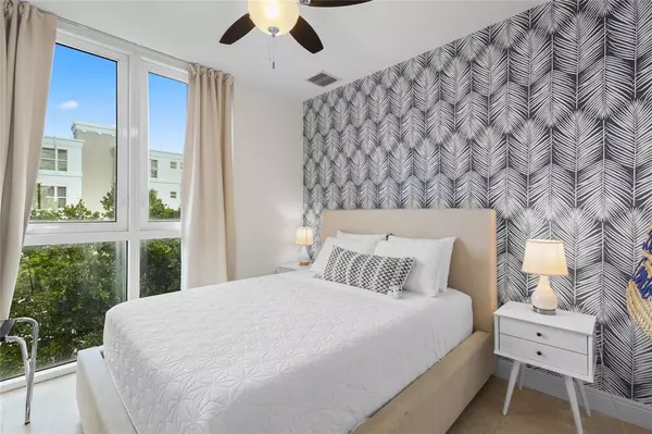 Deerfield Beach, FL 33441,120 SE 19th Ave #404