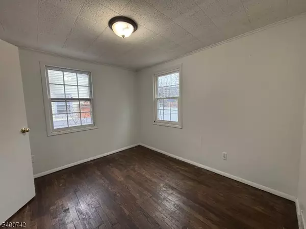 Rahway City, NJ 07065,1103 Stone St