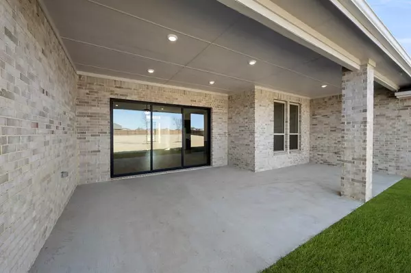 Glenn Heights, TX 75154,205 Hollingsworth Lane