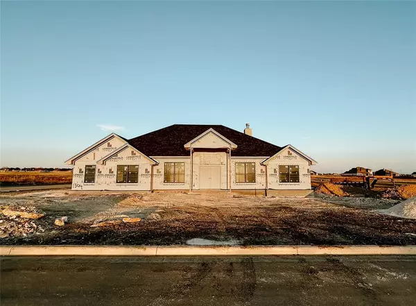 Hewitt, TX 76643,1304 Red Rock Road