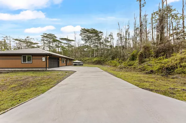 Pahoa, HI 96778,16-2581 AINALOA DR