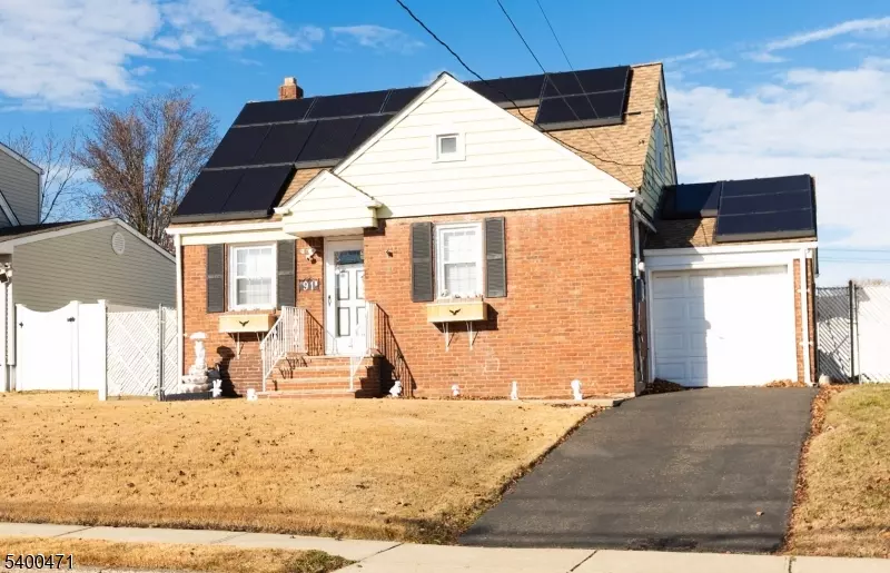 Elmwood Park Boro, NJ 07407,91 Birchwood Dr