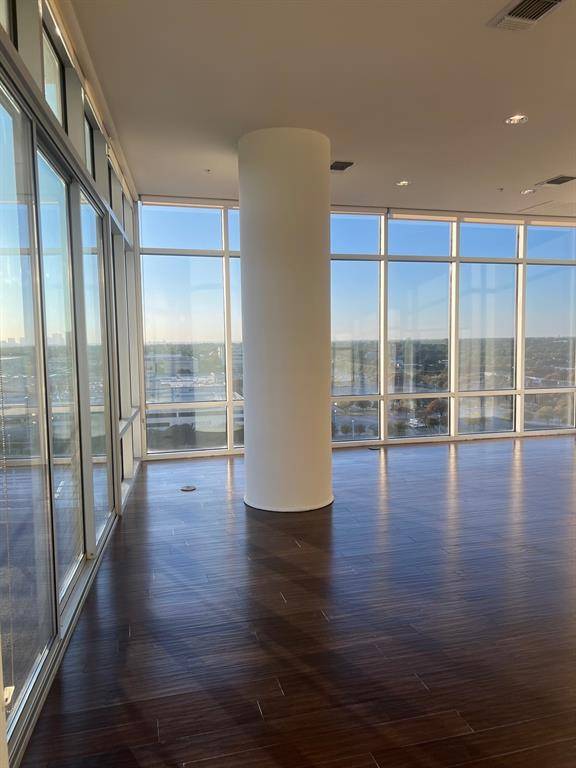 8066 Park Lane #1005, Dallas, TX 75231