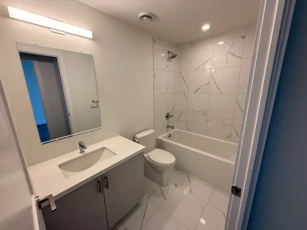 Toronto C07, ON M2N 0L7,15 Ellerslie AVE #2205