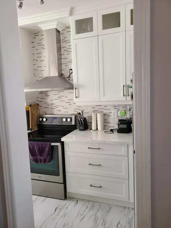 Brampton, ON L6V 4R2,5 Martree CRES