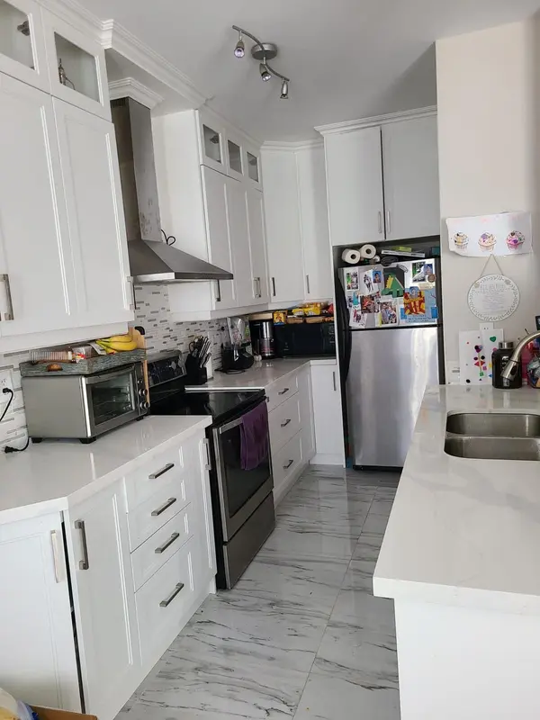 Brampton, ON L6V 4R2,5 Martree CRES