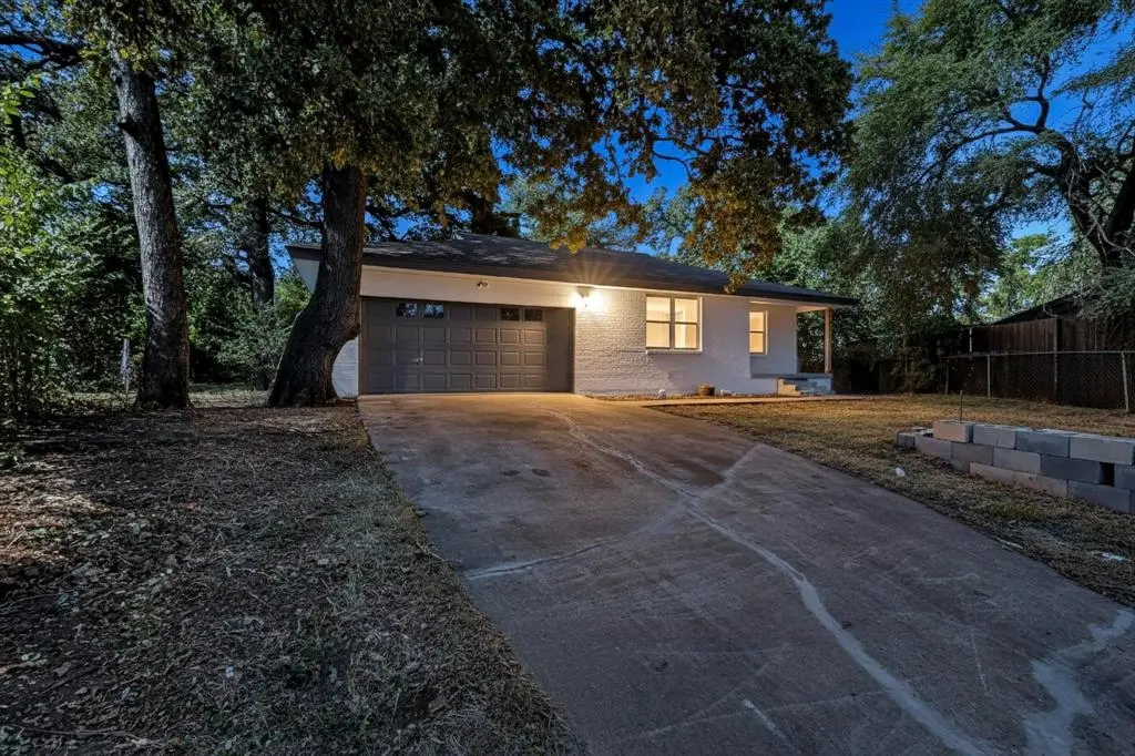 Dallas, TX 75217,671 Cedarcliff Drive