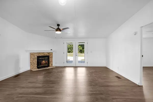 Lindale, TX 75771,17982 County Road 4104