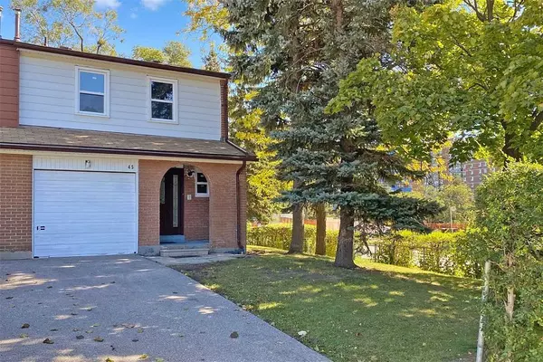 45 Dundalk DR, Toronto E04, ON M1P 4V1