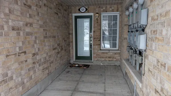 Toronto E11, ON M1B 6J9,42 Pinery TRL #51