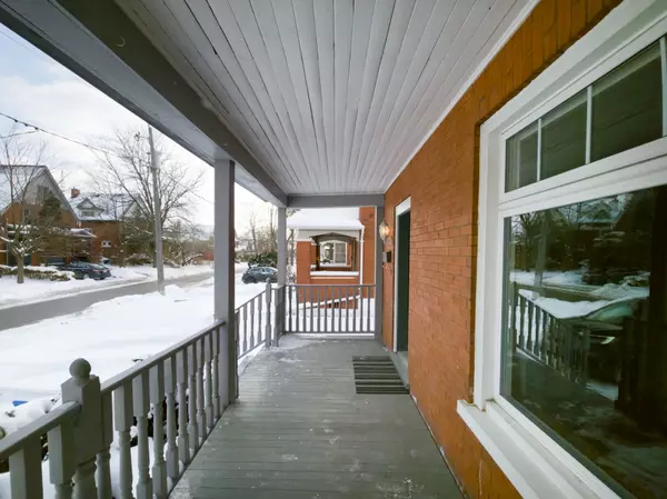 Kitchener, ON N2H 3C3,58 Pandora AVE N