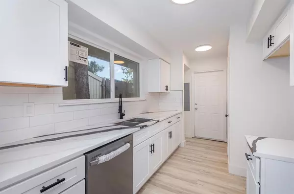 Garland, TX 75041,4140 Towngate Boulevard