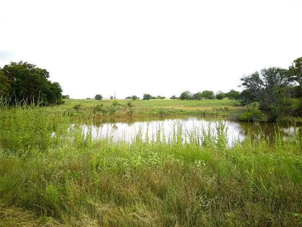 Bowie, TX 76230,Tr 7 West RC