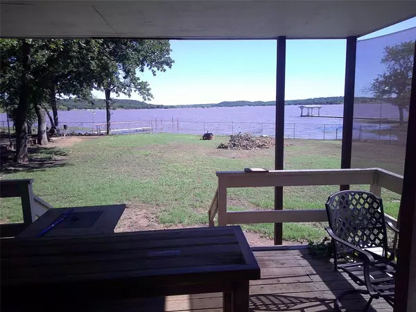 Bowie, TX 76230,999 Roberts Cut Off Road