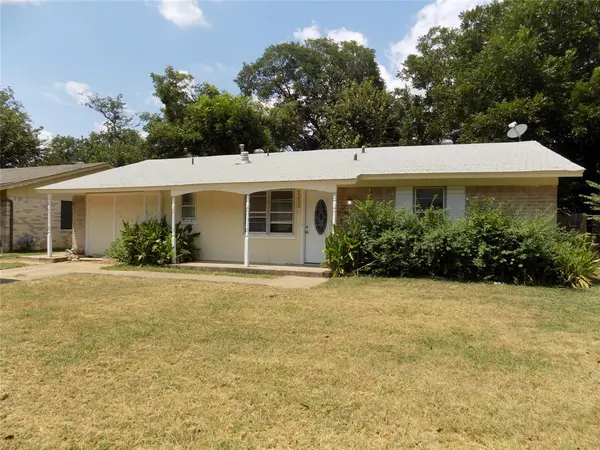 2225 Meadow,  Irving,  TX 75060