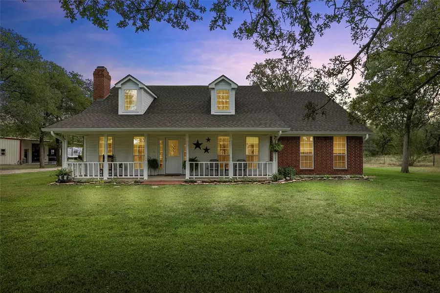 649 Raceway Road, Axtell, TX 76624