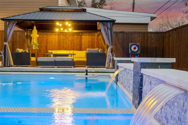 Dallas, TX 75235,3111 Hedgerow Drive