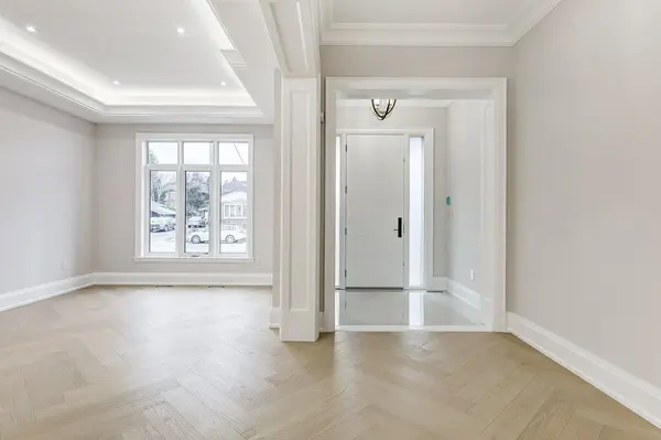 Pickering, ON L1W 2N3,391 Rosebank RD