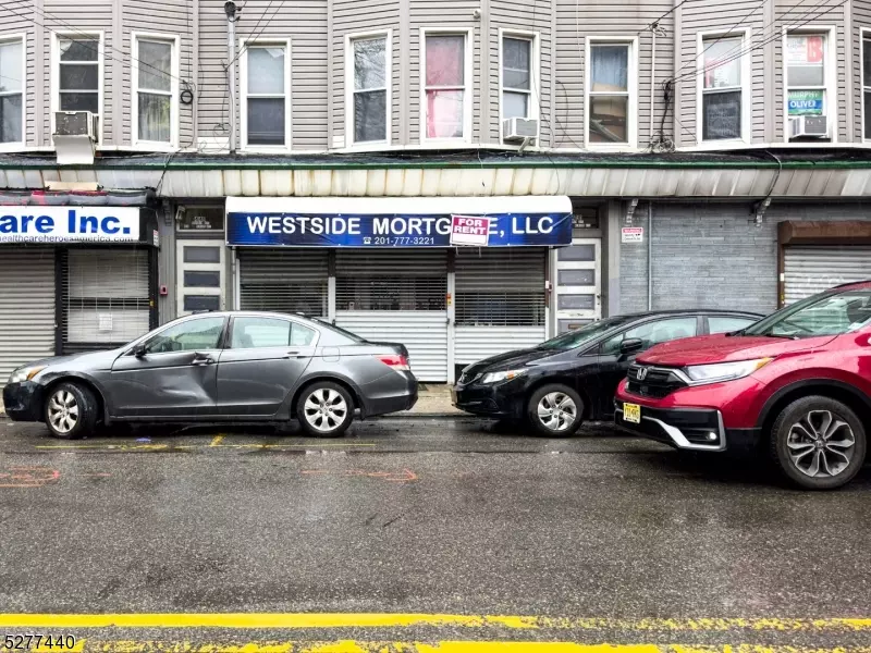 449 Hoboken Ave, Jersey City, NJ 07306