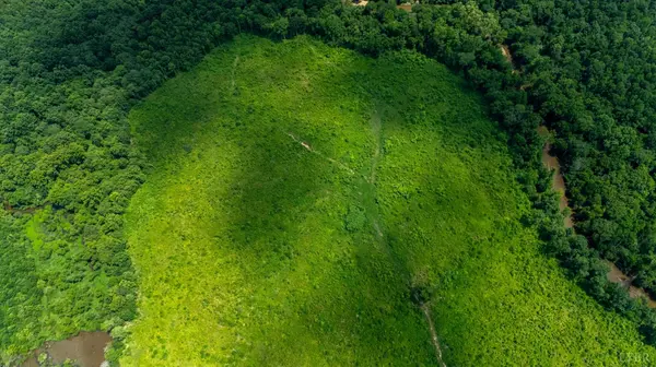 Gretna, VA 24577,937 White Fall RD