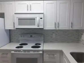 Pompano Beach, FL 33069,2236 N Cypress Bend Dr #209