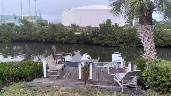 Vero Beach, FL 32960,100 N Harbor Dr.