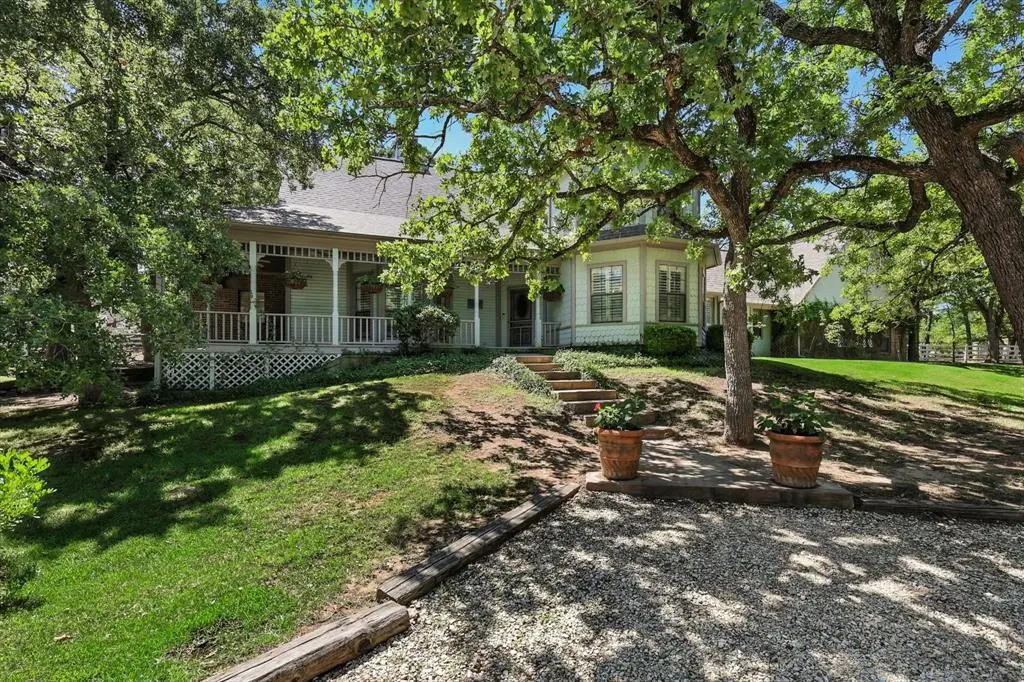 Argyle, TX 76226,8943 David Fort Road