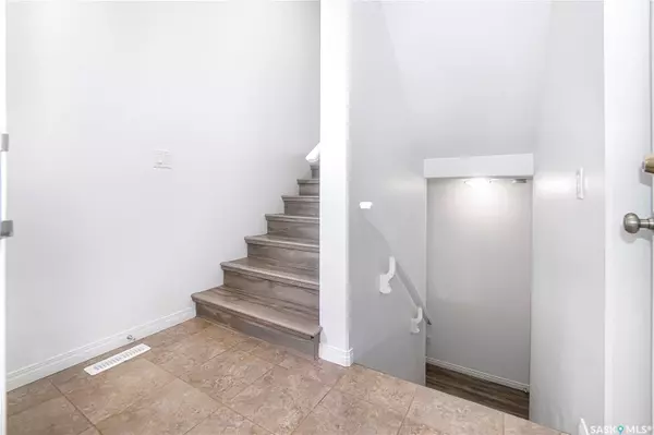 Saskatoon, SK S7R 0J9,239 Henick CRESCENT