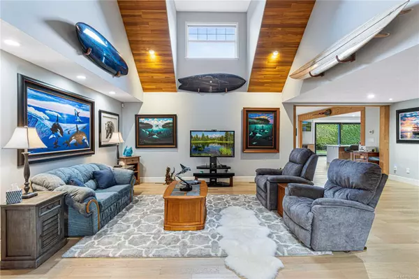 Nanoose Bay, BC V9P 9L6,915 Rivers Edge Dr