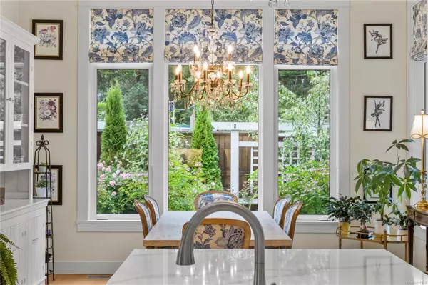 Parksville, BC V9P 2R5,1353 Parkhurst Pl