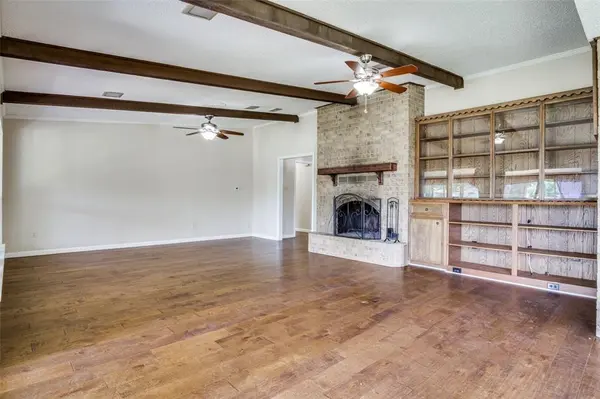 Granbury, TX 76048,501 Panama Court