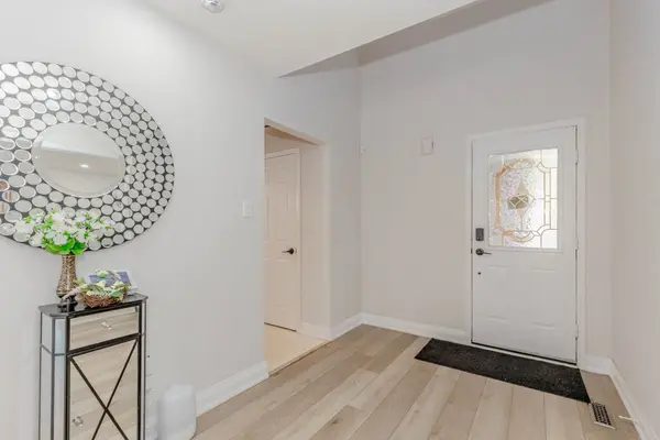 Barrie, ON L4M 5Y6,47 Blair CRES