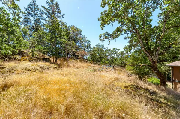 2673 Florence Lake Rd, Langford, BC V9B 4H5