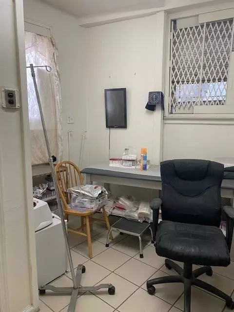 Brooklyn, NY 11229,2000 Kings HWY