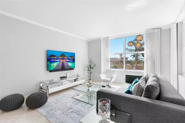 Fort Lauderdale, FL 33305,2110 N Ocean Blvd #6F